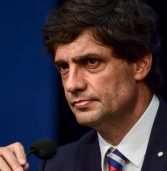 Argentina seeks to restructure $101bn of debt