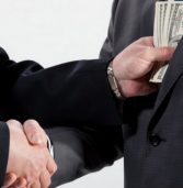 El poder corrompe – por Hernán Bonilla