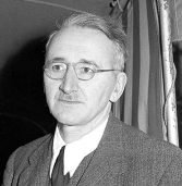 Hayek sobre la igualdad, el valor y el mérito. La justicia no es social, es individual. Se juzgan acciones, no pertenecer a ciertos grupos